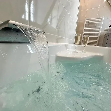 Appartement S Bayleved'air Duplex Vue Chateau, Balneo Et Sauna Sedan